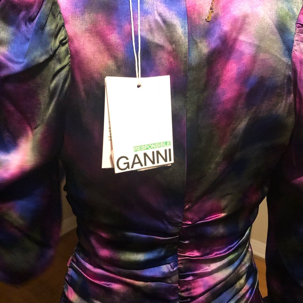 GANNI size 4 light/stretchy!
